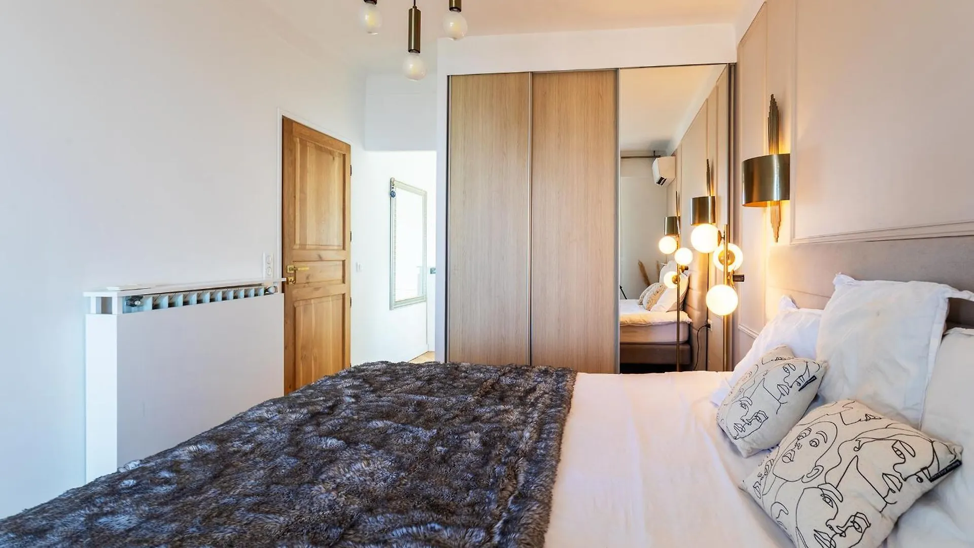 Апартаменты Le Miramar Ap4426 By Riviera Holiday Homes Вильфранш-сюр-Мер Франция